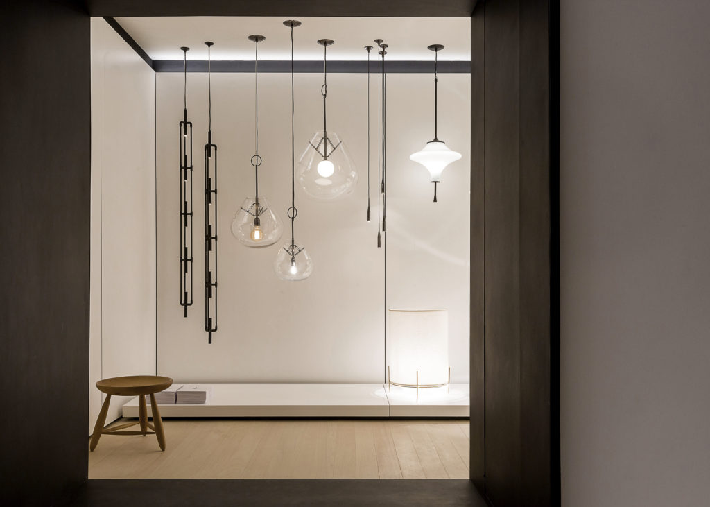 Jader Almeida apresenta coleção de luminárias Revista USE